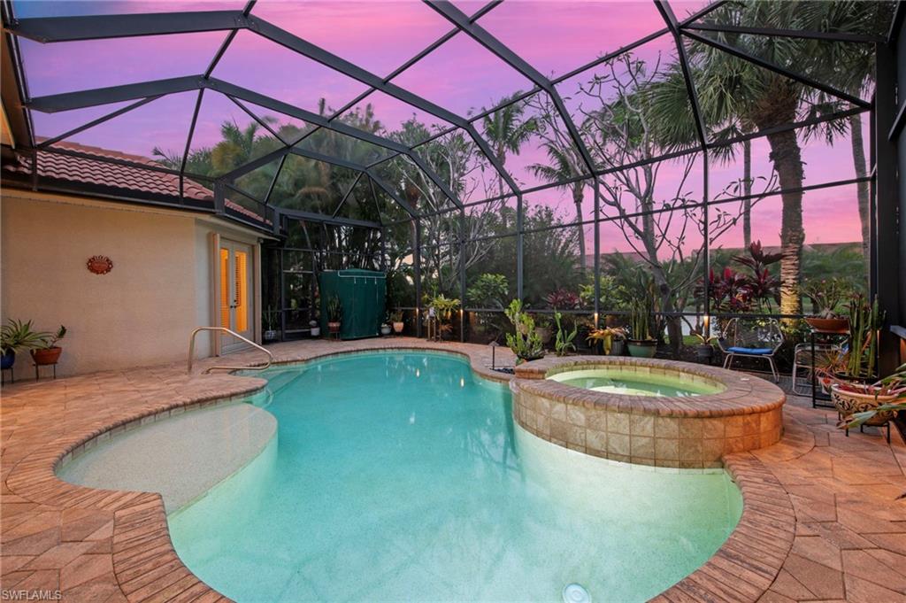 VILLA GRANDE - Residential