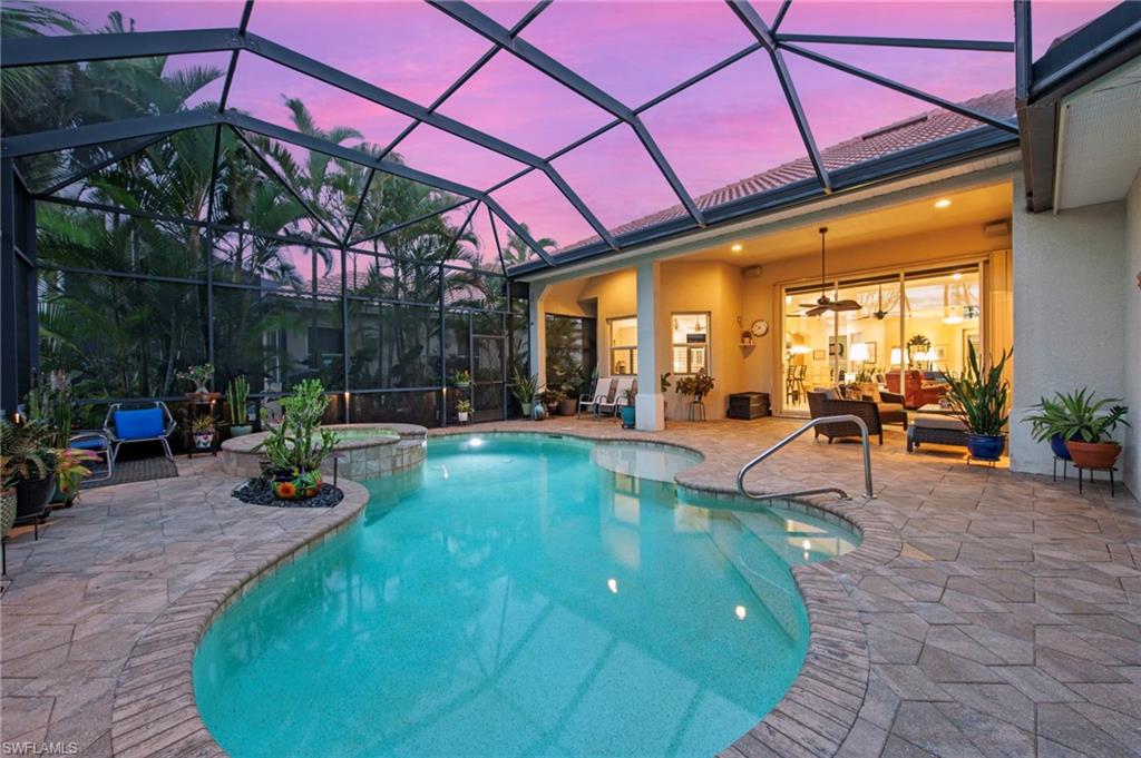 VILLA GRANDE - Residential