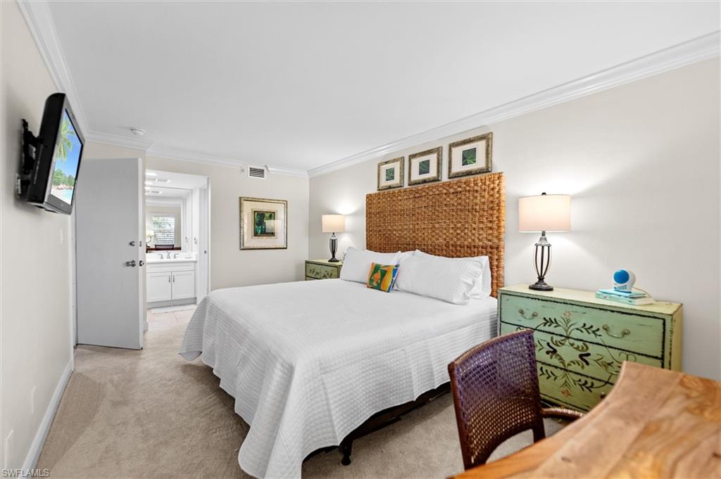 BAYSIDE VILLAS - Residential