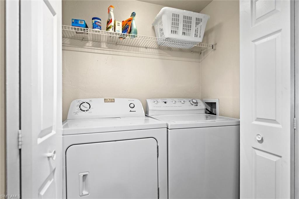 BAYSIDE VILLAS - Residential