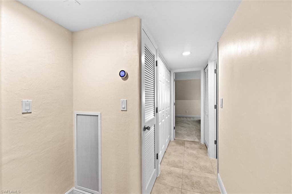 BAYSIDE VILLAS - Residential