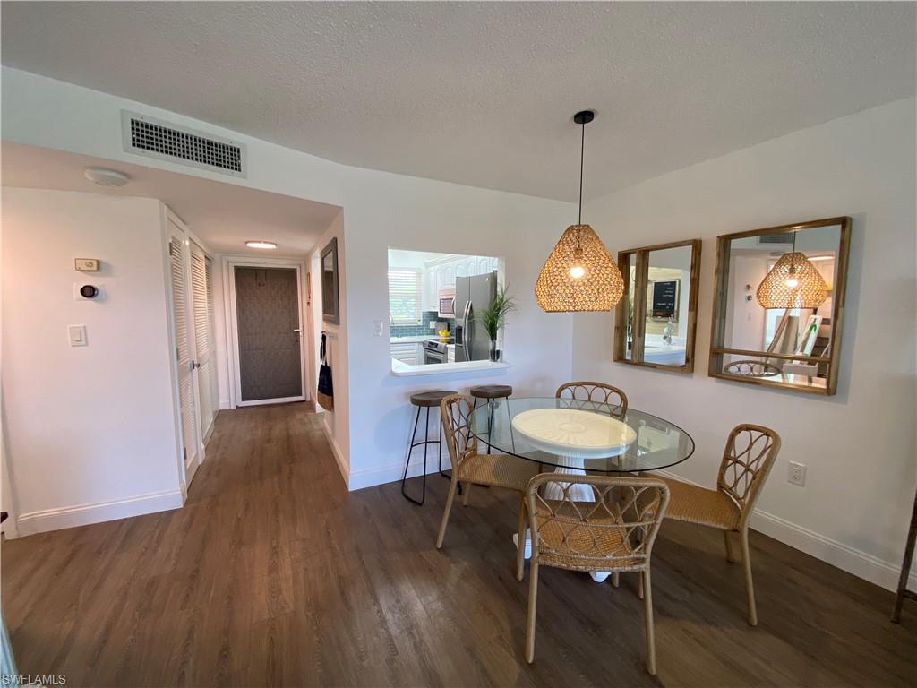 TURTLE LAKE GOLF COLONY - Residential