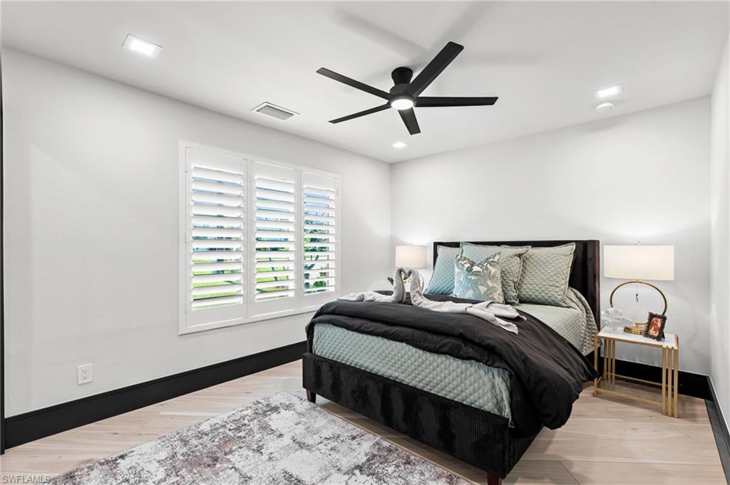 ISLAND PARK - Residential