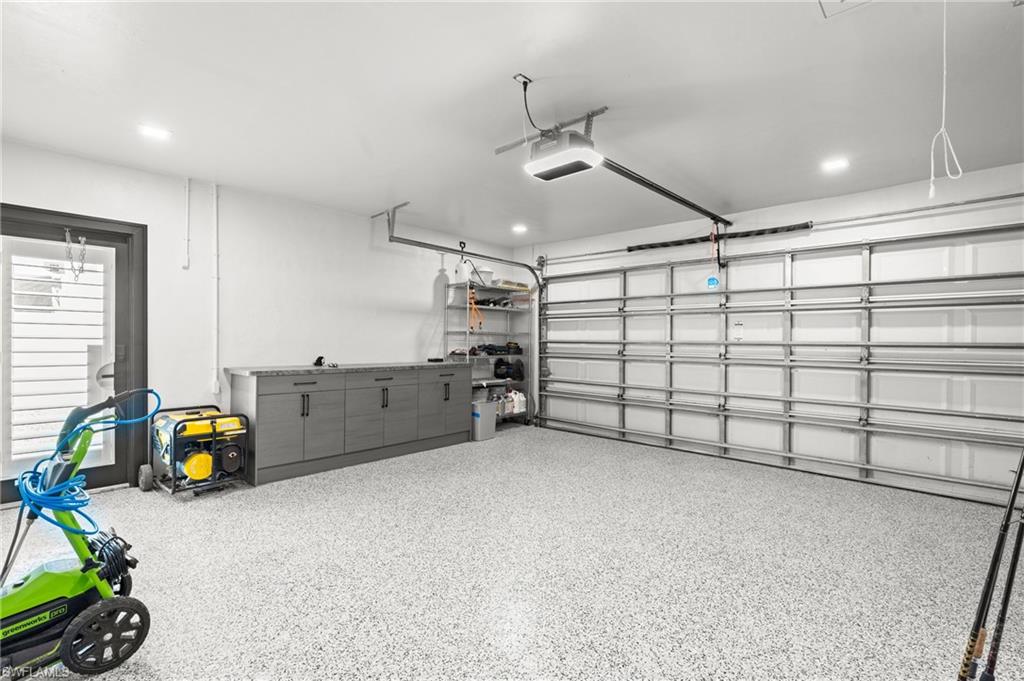 ISLAND PARK - Residential