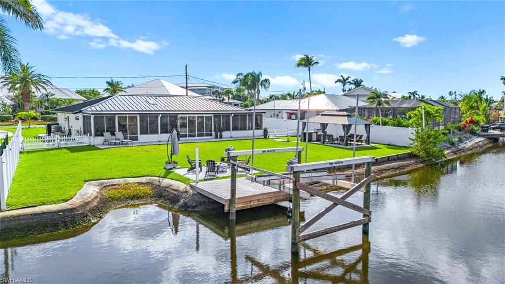 ISLAND PARK - Residential