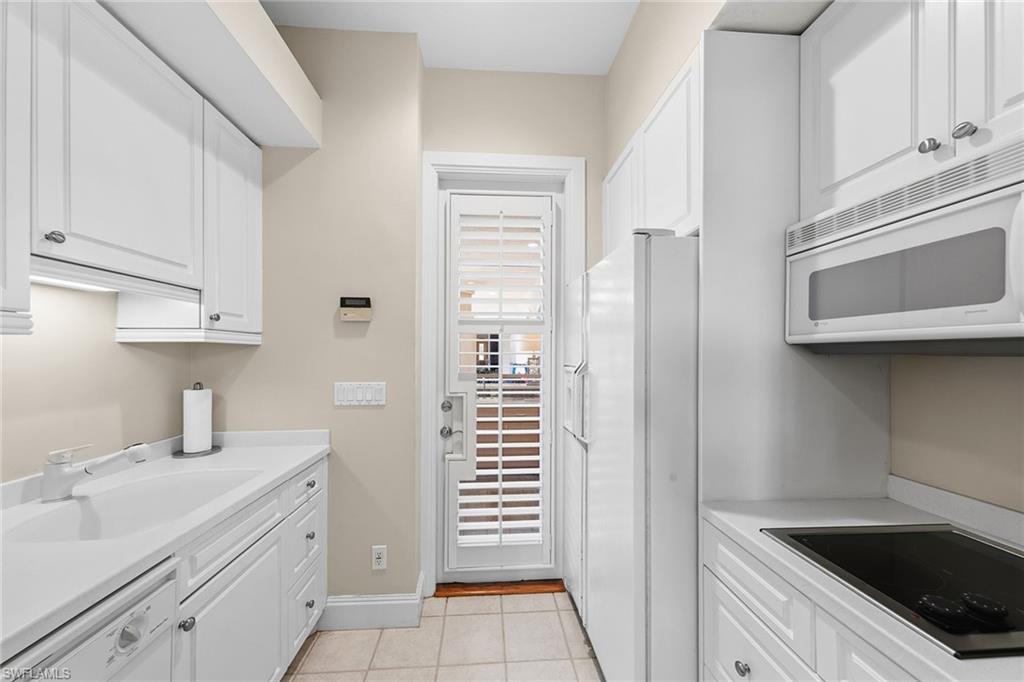 QUAIL WEST - Residential