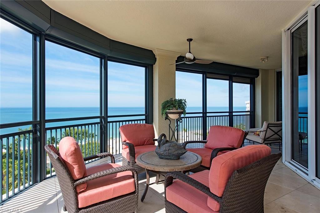 SEASONS AT NAPLES CAY - Residential