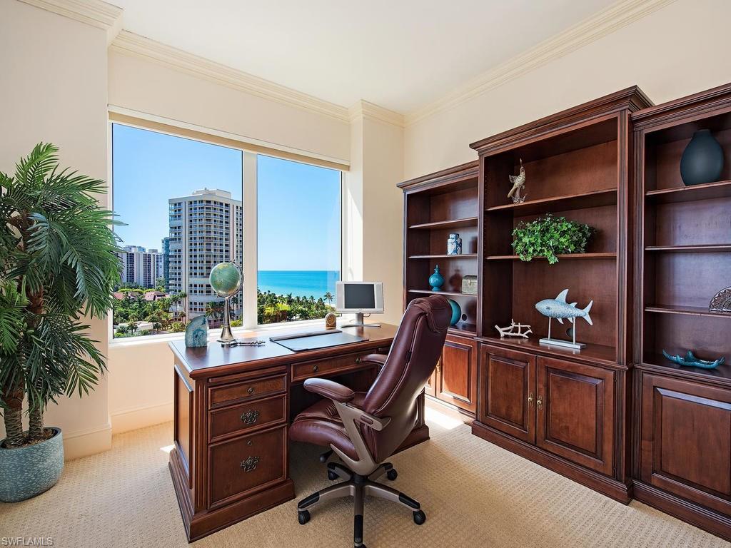 SEASONS AT NAPLES CAY - Residential