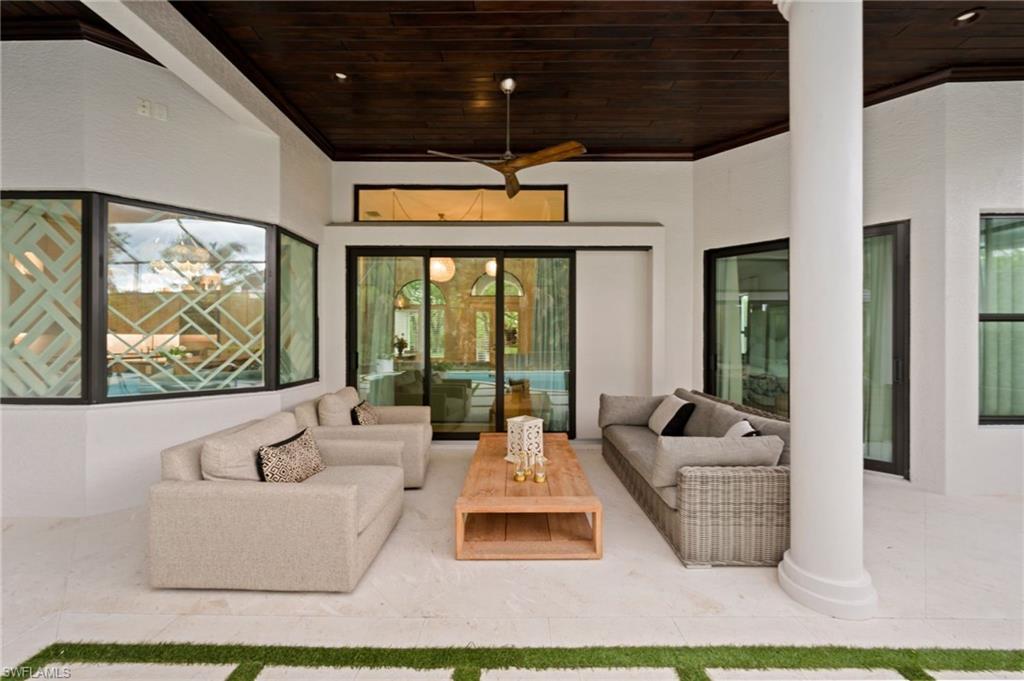 WILSHIRE LAKES - Residential