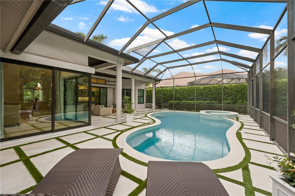 WILSHIRE LAKES - Residential