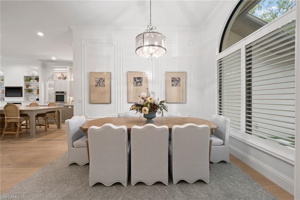 WILSHIRE LAKES - Residential