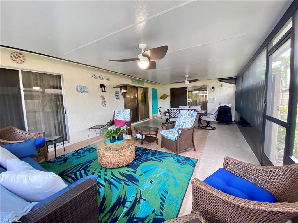 FOXMOOR LAKES - Residential