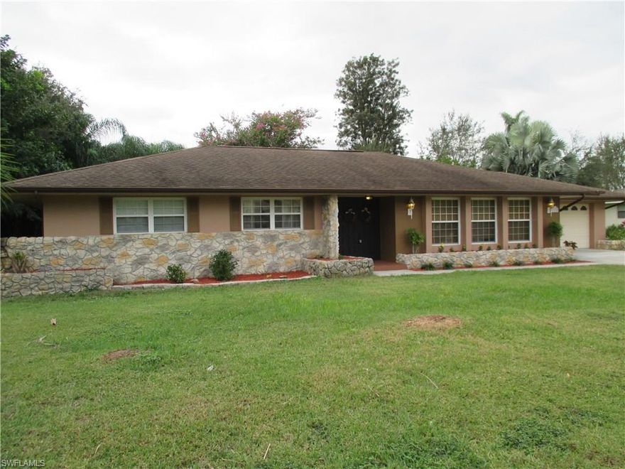 This is a must see! Spacious open concept home with recently renovated kitchen featuring stainless steel appliances, custom solid wood glass front  cabinets.  Also includes engineered hardwood floors in kitchen, dining and living room with Berber carpet in the bedrooms. Property is within walking distance of Trailhead Park and an elementary school with shopping close by. A shed in the backyard will store those extra items.