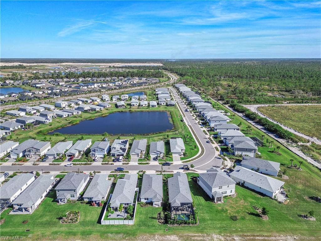 CRESCENT GROVE - Residential