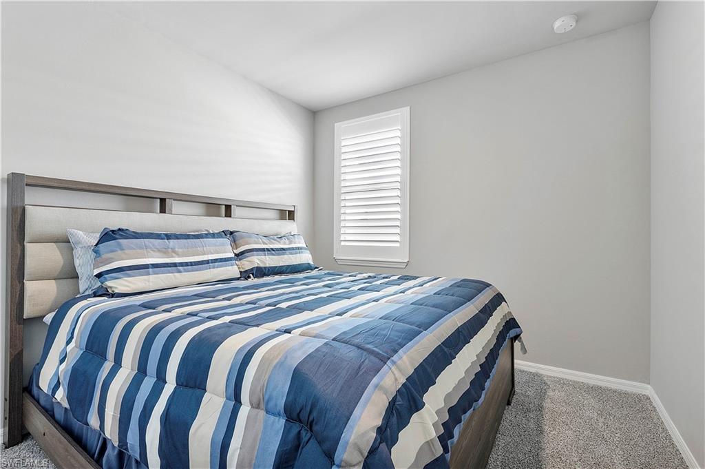 CRESCENT GROVE - Residential