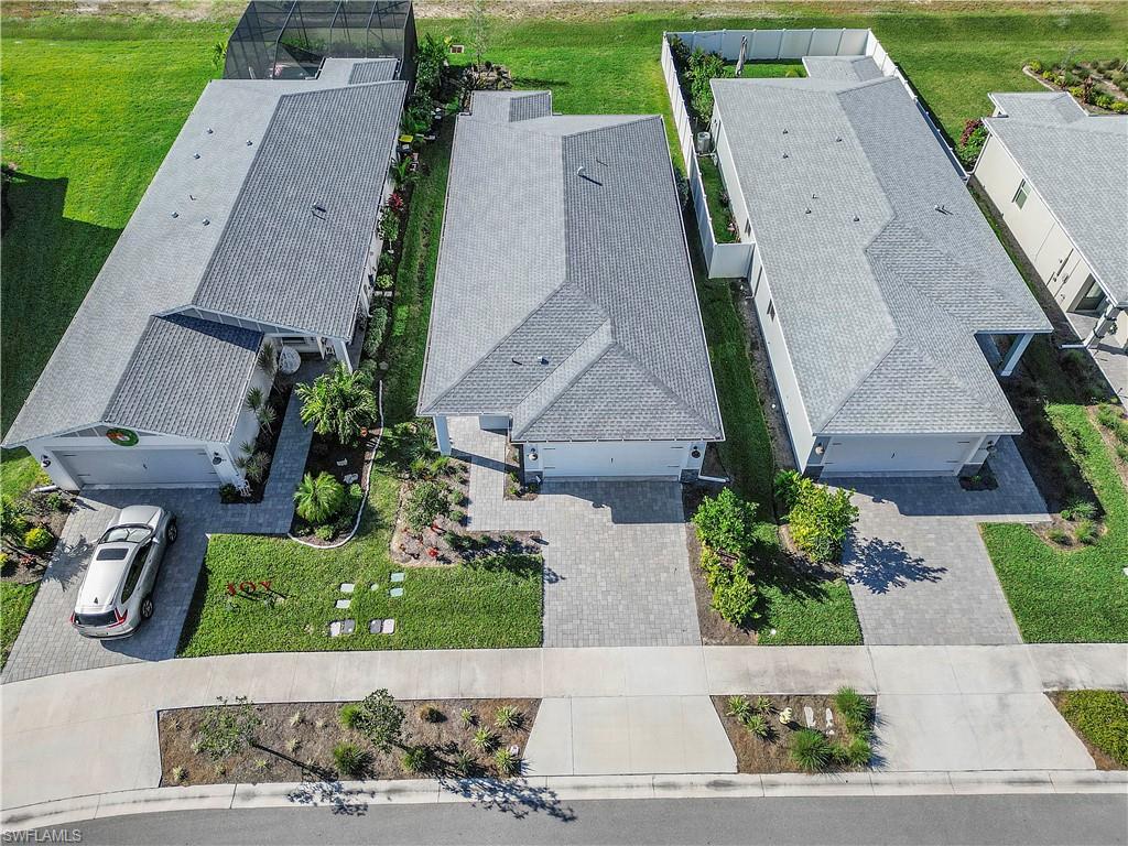 CRESCENT GROVE - Residential