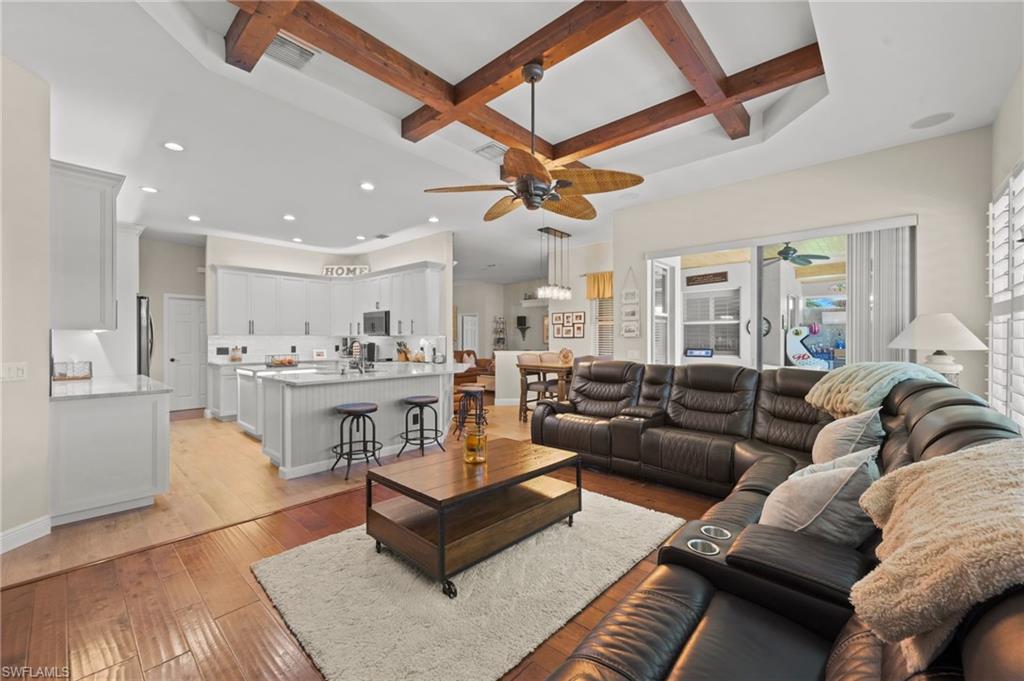 THE ENCLAVE - Residential