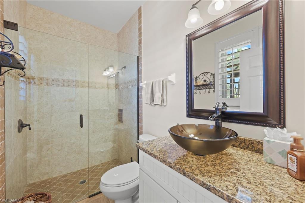 THE ENCLAVE - Residential