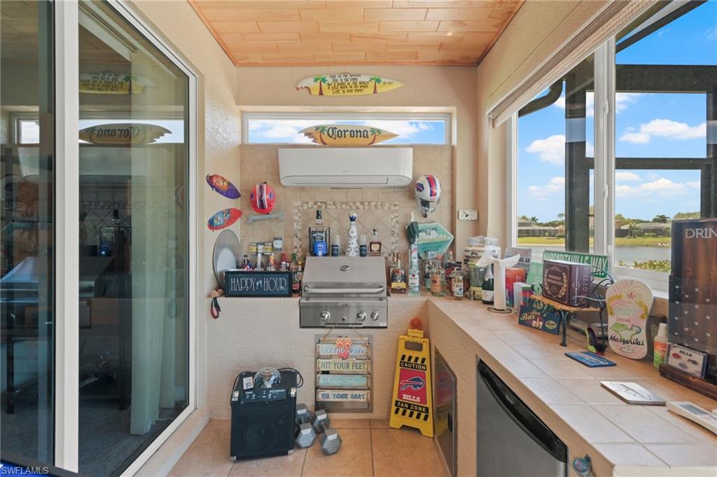 THE ENCLAVE - Residential