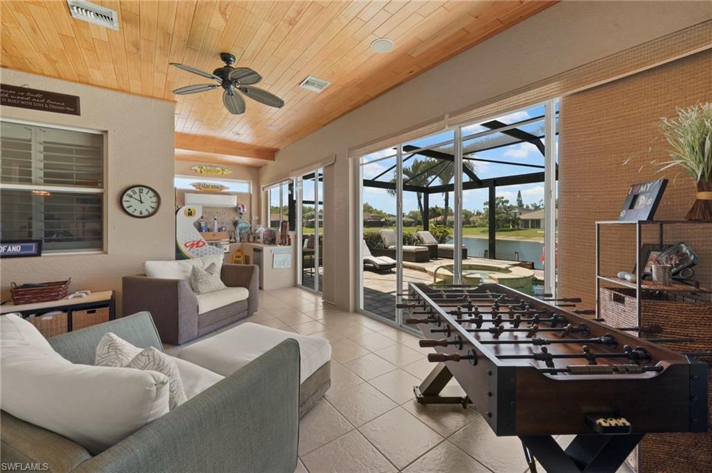 THE ENCLAVE - Residential