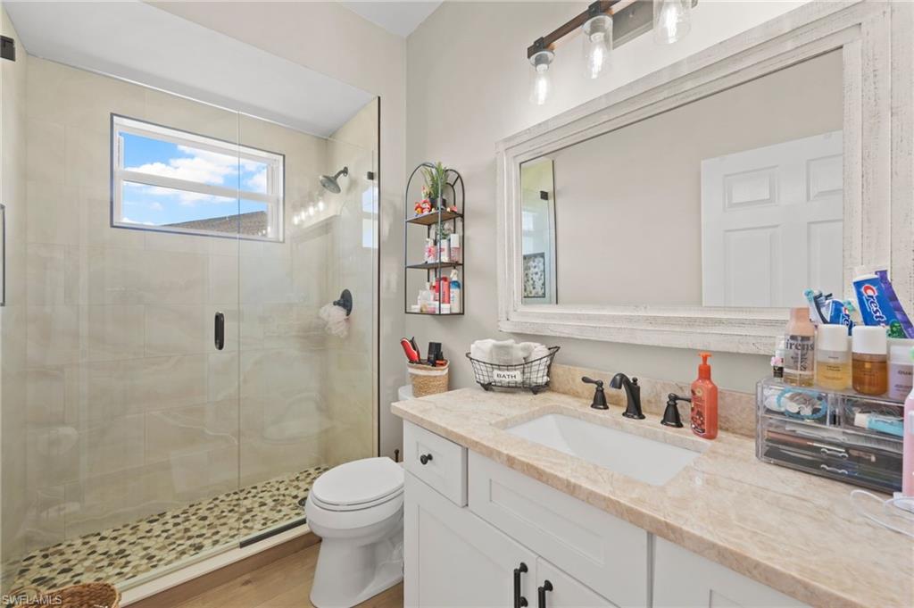 THE ENCLAVE - Residential