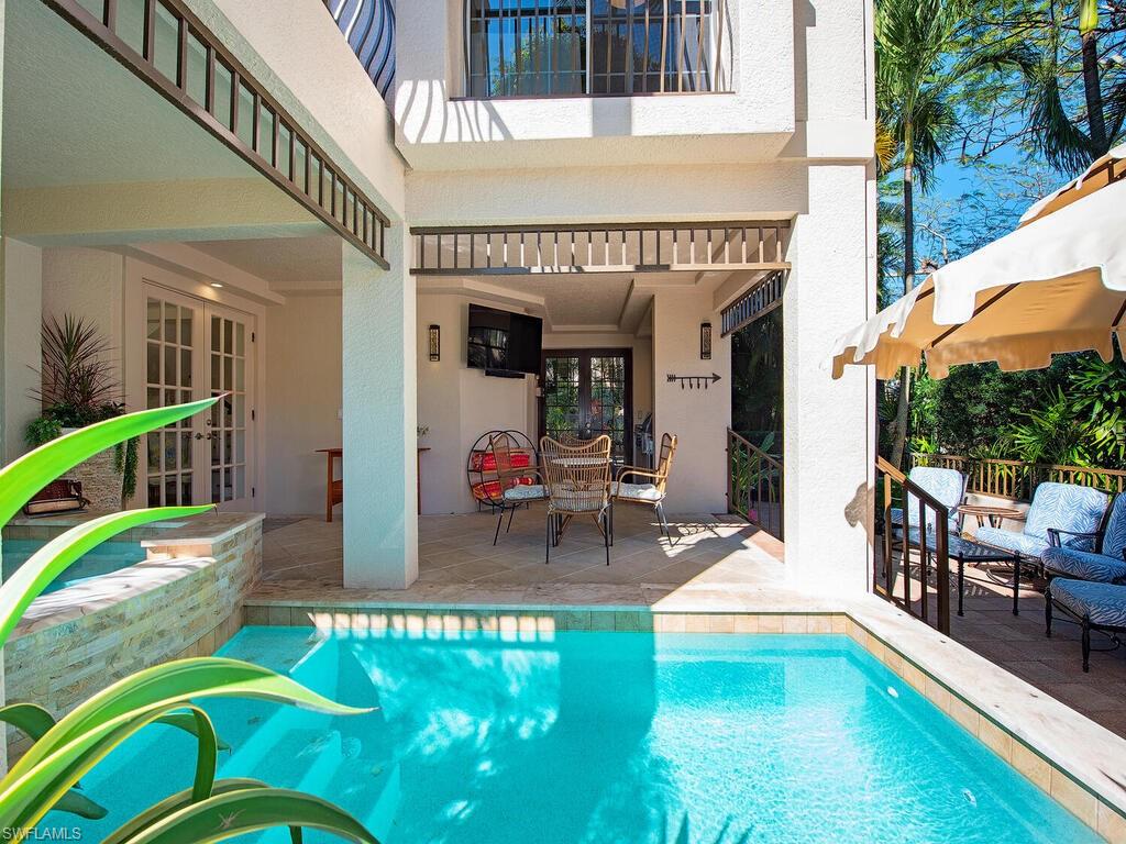 VILLAS CALABRIA - Residential