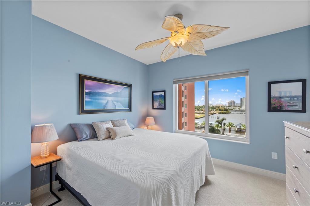 ST. TROPEZ - Residential