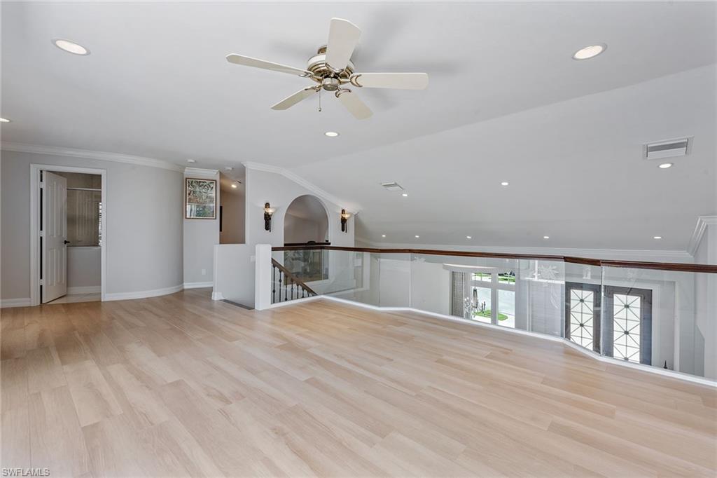 MARCO BEACH - Residential