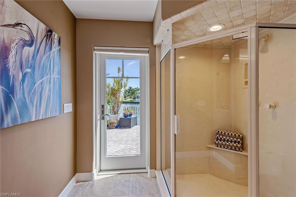 MARCO BEACH - Residential