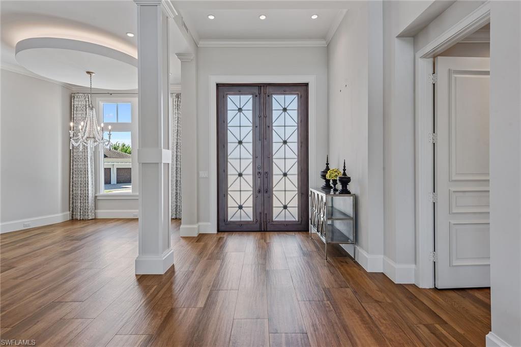 MARCO BEACH - Residential