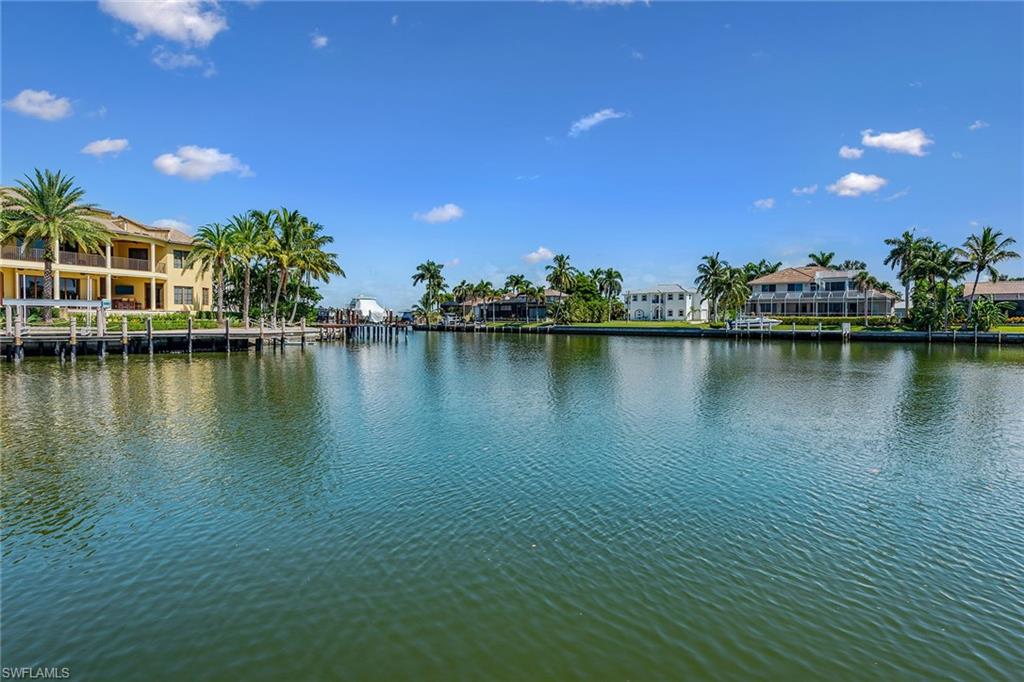 482 Clifton CT