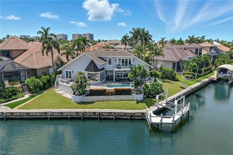 482 Clifton CT MARCO ISLAND FL 34145