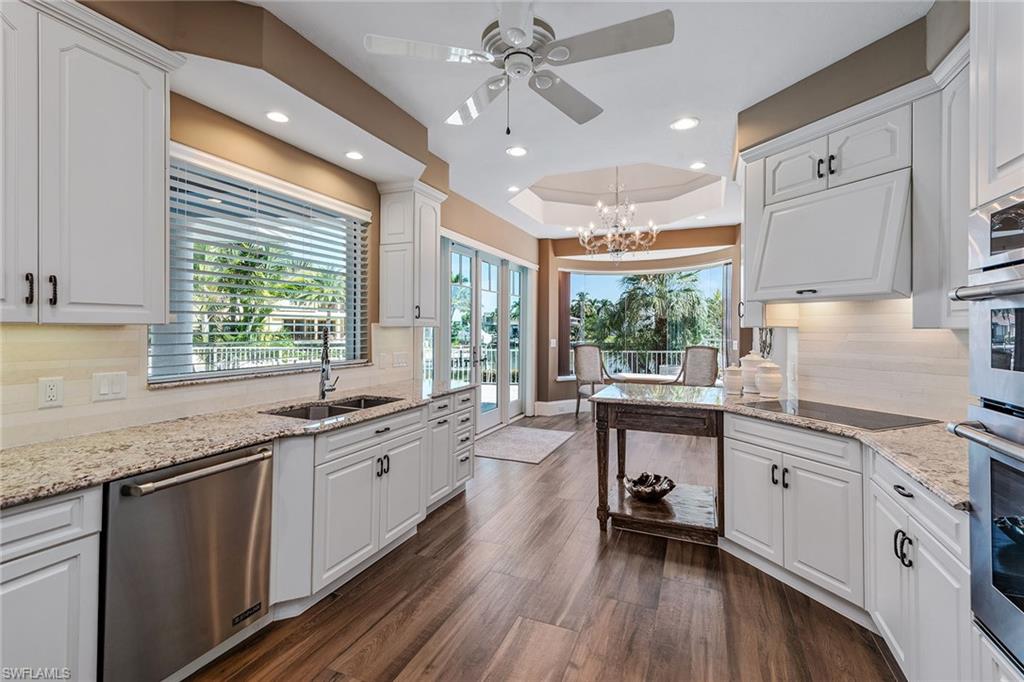 MARCO BEACH - Residential