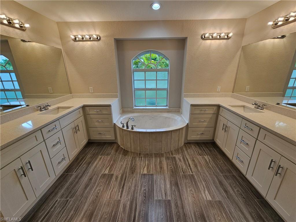 PORT CHARLOTTE - Residential