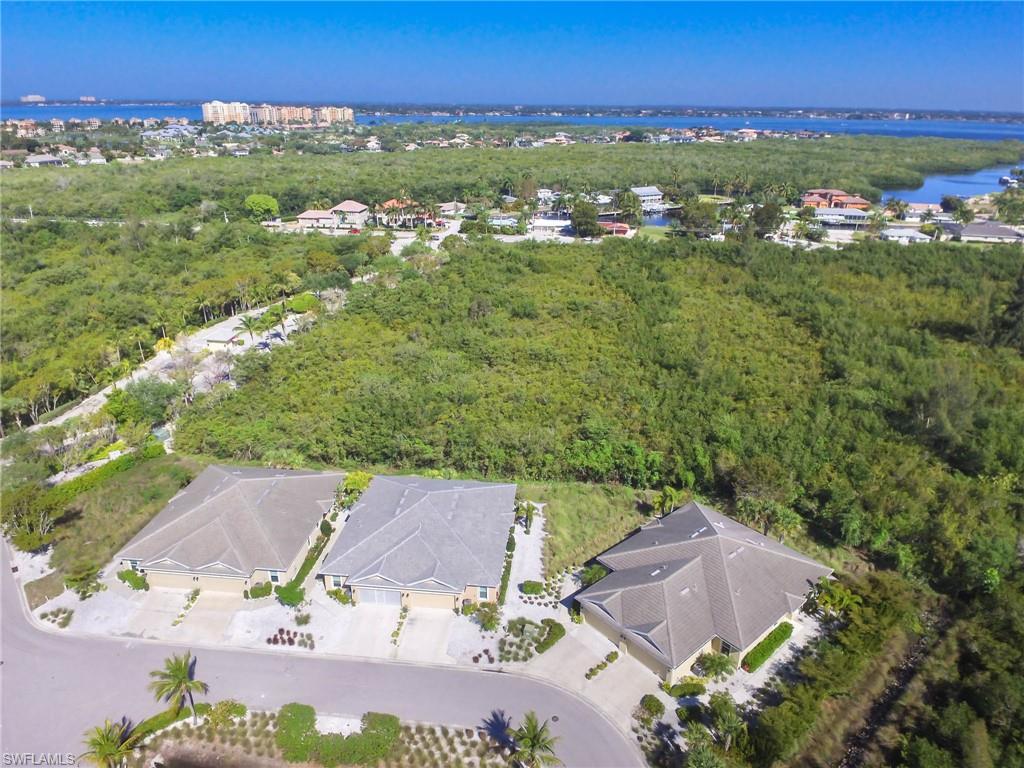 LUCAYA - Residential