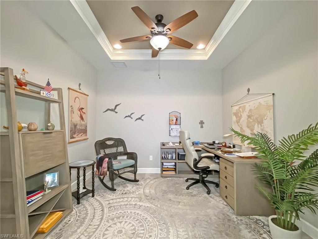 LUCAYA - Residential