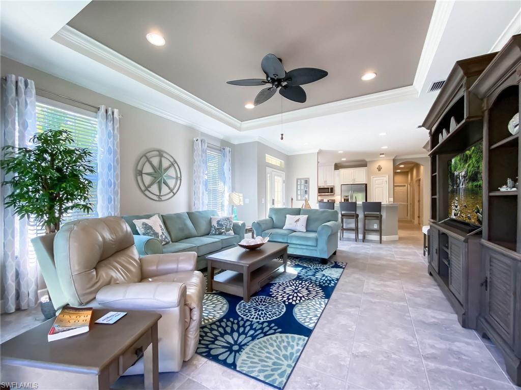 LUCAYA - Residential