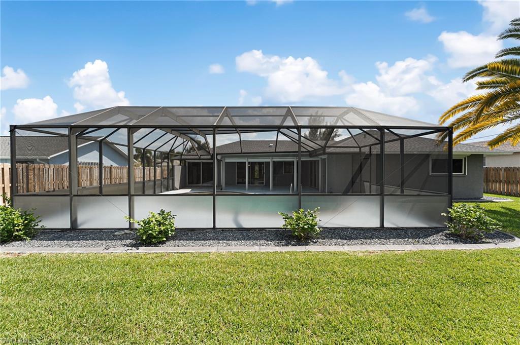 CAPE CORAL - Residential