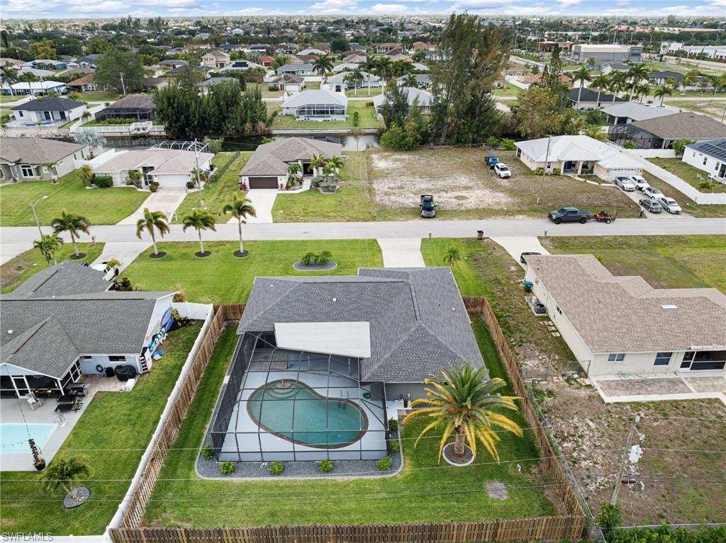 CAPE CORAL - Residential