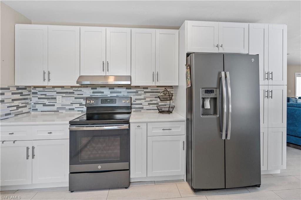 MARCO ISLAND - Residential