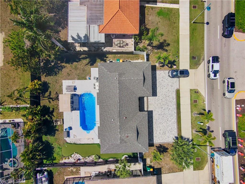 MARCO ISLAND - Residential