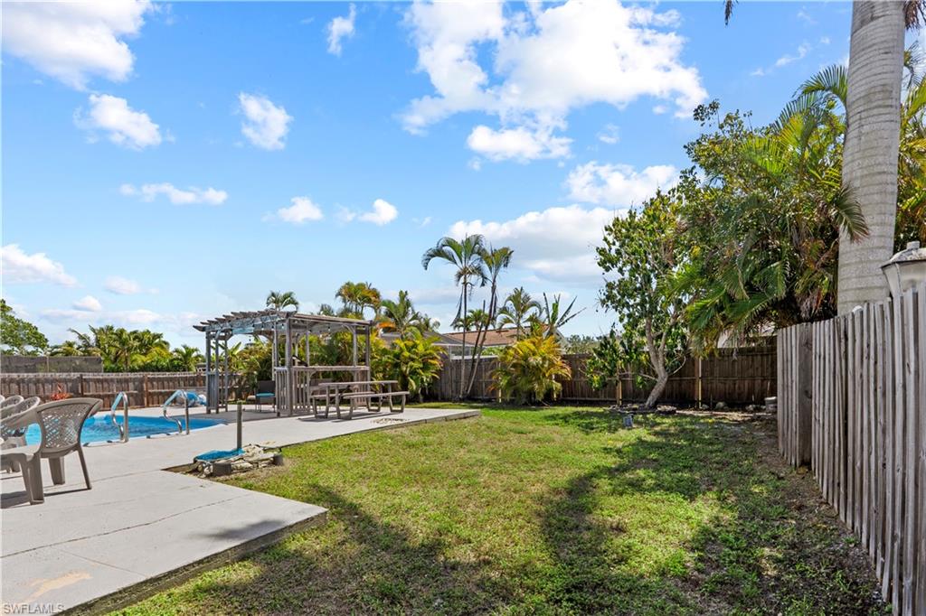 MARCO ISLAND - Residential