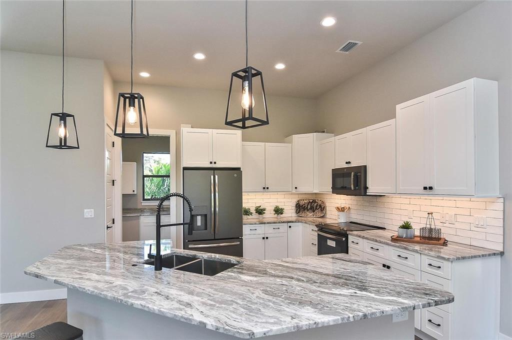 BUCKINGHAM PARK - Residential