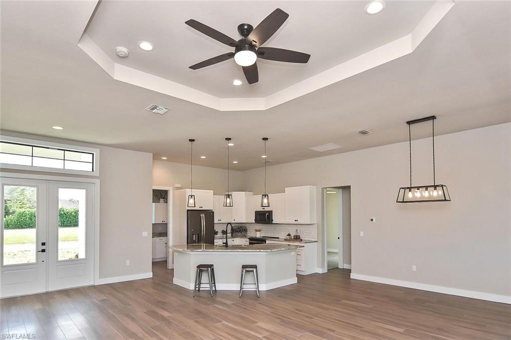 BUCKINGHAM PARK - Residential