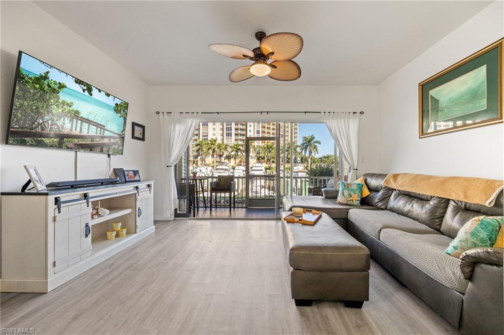 SHIPYARD VILLAS - Residential