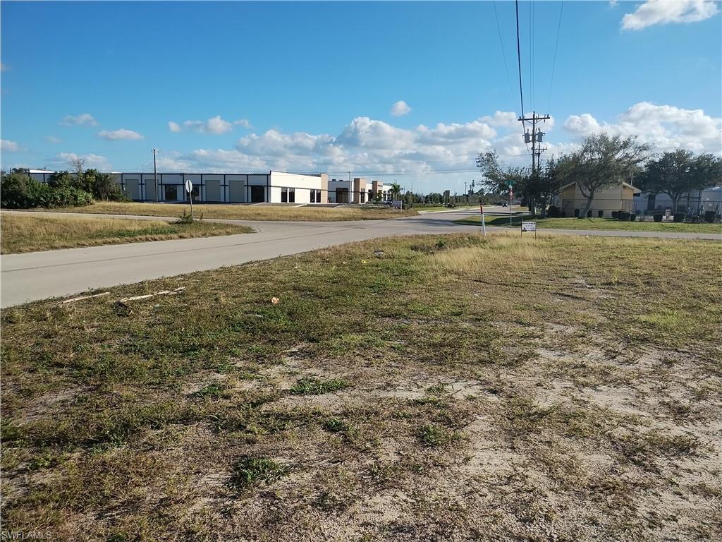 CAPE CORAL - Commercial Sale