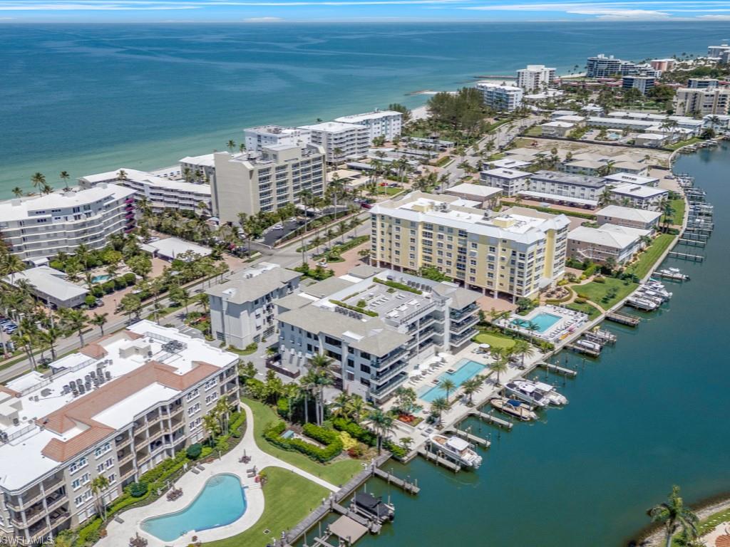 1820 Gulf Shore BLVD N 202