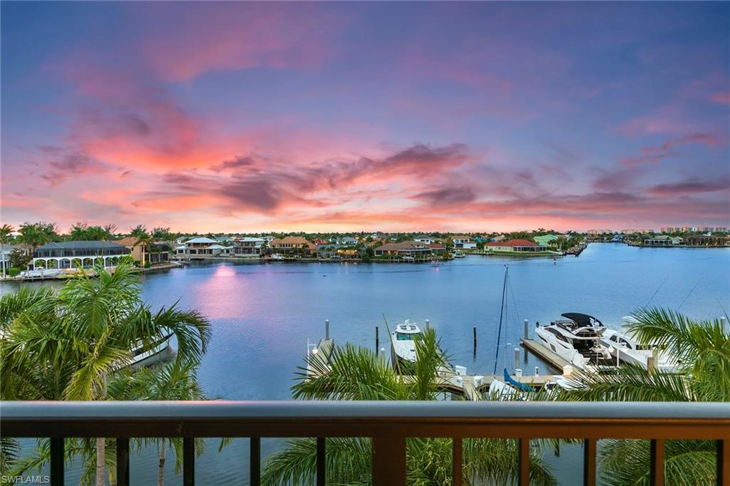 ESPLANADE - Residential