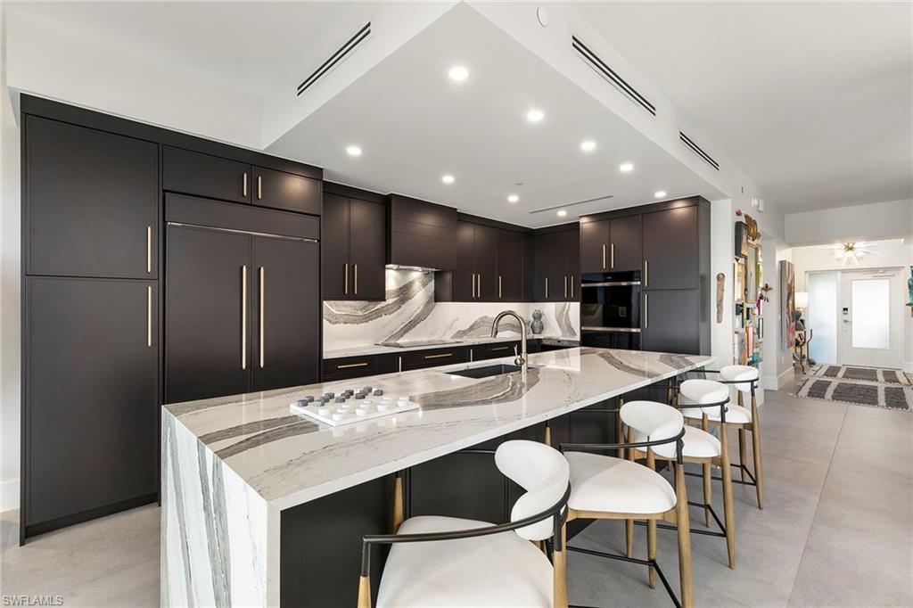 ESPLANADE - Residential