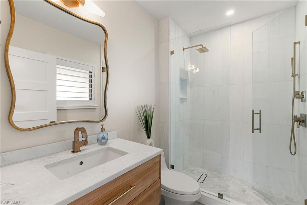 ESPLANADE - Residential